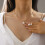 Ensemble de bijoux perles/coeur, collier léger-Or blanc nacré C. 6