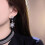 Everyday Elegances Boucles d'oreilles en forme de flocon de 4