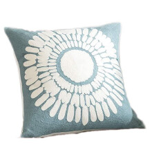 Housse de coussin décorative brodée, fermeture éclair invisible et lisse, couleurs résistantes au lavage, lot de 2 pour salon et chambre (45,7 x