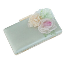 Spacious Floral Crossbody Bag Holds Essential for-Light Green