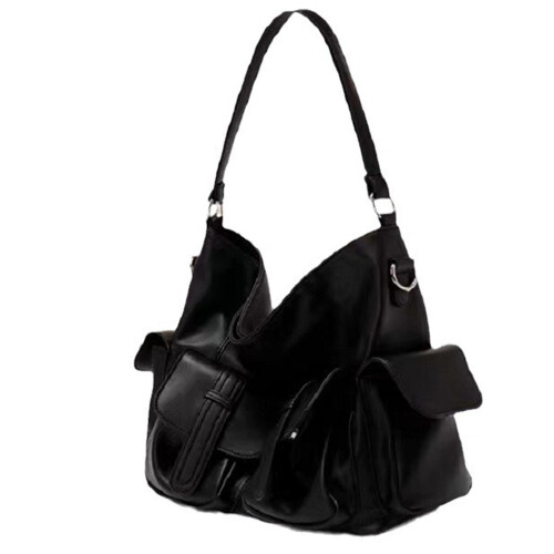 Sac à main moderne avec sangle réglable pour un port confortable.