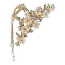 Elegante Hochsteckfrisur-Haarspange mit Blumendekor und