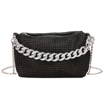 Abend-Clutch mit glitzernden Strasssteinen und Kette für-Schwarz