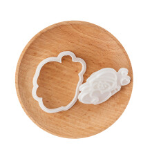 Delicate Festival Snacks Molds Unique-caring little girl