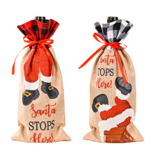 Bolsas navideñas para botellas de vino, diseño de suéter novedoso que añade alegría festiva, fibra de poliéster ecológica, funda reutilizable