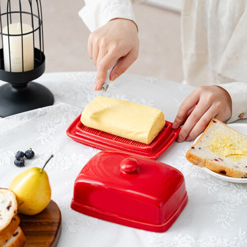 Multifuntional Ceramic Butter Storage Box Suitable for-Red 2
