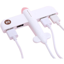 Creatief ontworpen USB-hub in de vorm van een vliegtuig, trendy gadget met desktop-laadstation en 4-poorts multi-interface hub voor draagbaar gebruik