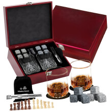 Whiskeys Enthusiasts Gifts Bundles Containing Chilling Rock-Red