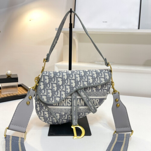 Embroidered Saddle Bag Shoulder Bag Crossbody Handbag - Complete Package 1