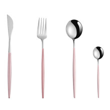 Talheres reutilizáveis em aço inoxidável, ecológicos e com cabos de cores vibrantes, ideais para restaurantes, viagens, acampamentos, escolas e