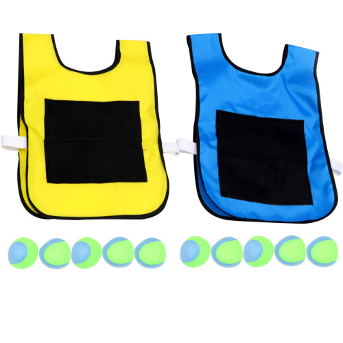 Set Bambini Con Gilet E Palline In Gruppo