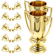 12 Unidades Educativos Troféus Crianças