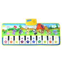 Tapete Musical Interativo com Piano, Brinquedo Educativo para Crianças, Tapete Musical Portátil com Design Dobrável e Leve, Volume Ajustável,