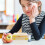 Kompakte Gelbe Lunchbox Mit Fächern Leicht Tragbar PP Material 5