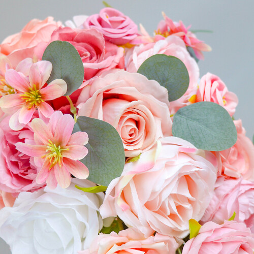 Künstliche Blumensträuße, wunderschöne Blumen, geeignet für den 1