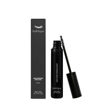 Schwarze Mascara: Lang anhaltend, natürlicher Schwung