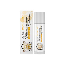 Feuchtigkeitsspendender Lippenbalsam ohne zu trocknen