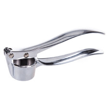 Spremiaglio in acciaio inox di alta qualità, design leggero per il massimo comfort, per un'esperienza culinaria superiore.