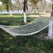 Garden Outdoors Mesh Hammock Hanging Swing for Travel and Camping and Comfortable Garden Swing with Strong Load Capacity Ref: 7284