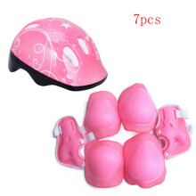 Stylischer Jugendhelm für verschiedene Sportarten, ein Helm für verschiedene Sportarten mit integriertem LED-Licht, ideal für Kinder im Alter von