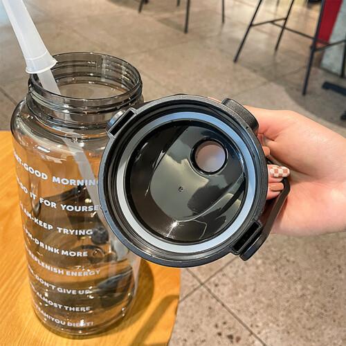 Μπουκάλι νερού για κινητά χωρίς υλικά BPA με δείκτες χρόνου, αθλητικό μπουκάλι 2000ML 2