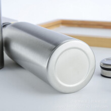 Outdoor-Sportkessel, doppelwandige Thermoskanne für heiße und kalte Getränke, umweltfreundlicher Kunststoff, tragbare, gesunde Trinkflasche mit