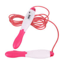 Müheloses Sprungerlebnis dank ergonomischer Griffe und komfortablem Schwammgriffdesign für langanhaltenden Komfort bei intensiven