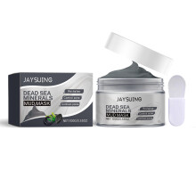 Schlamm-Maske: Ölkontrolle, Straffung und Glättung
