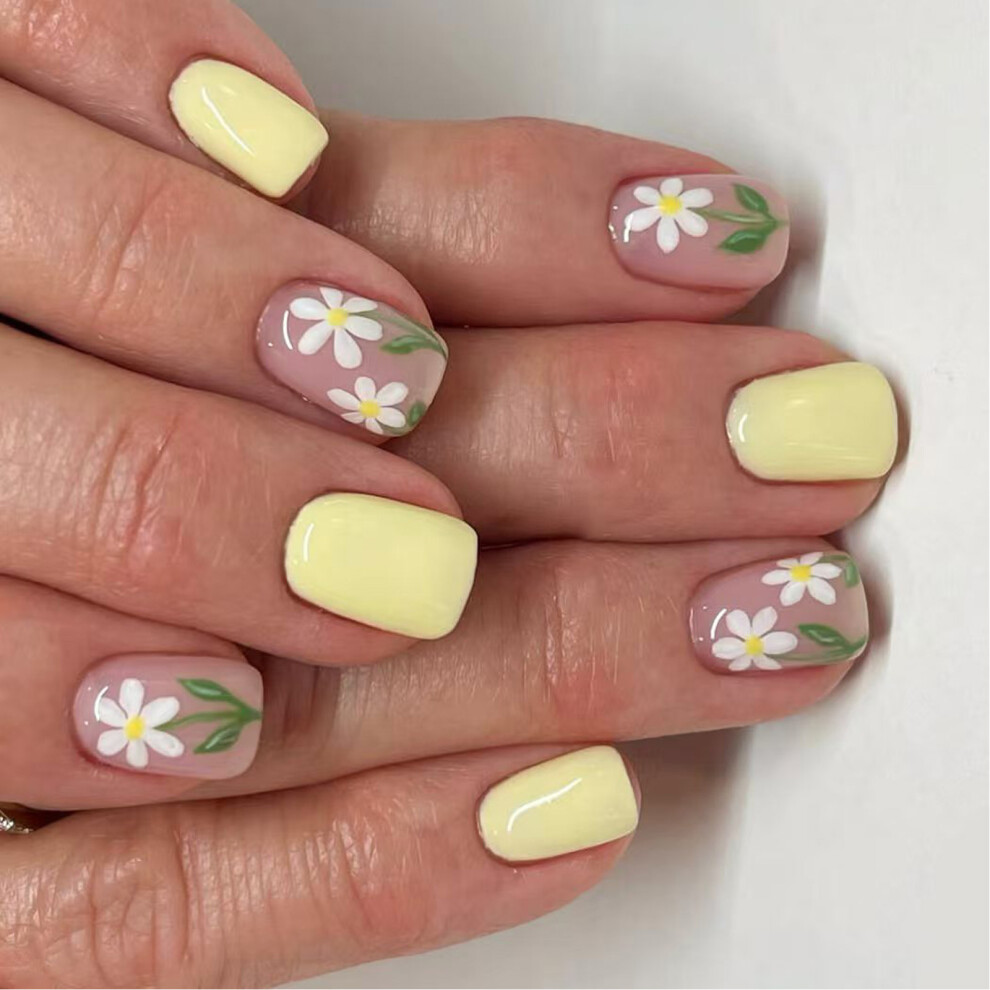 24 Pcs Yellow Acrylic Nail Short Square False Nail Sweet Flowers
