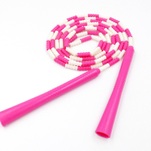 Ergonomische, rutschfeste Schaumstoffgriffe, langes Springseil mit Segmenten für Double Dutch, weiche Perlen für Indoor- und Outdoor-Übungen,