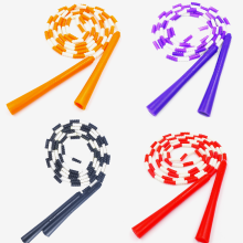 Springseil aus Bambus, weiches, segmentiertes Design mit Perlen für langlebiges und verwicklungsfreies Springvergnügen, spüren Sie den Rhythmus