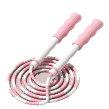 Tragbares Springseil, verstellbare Länge, weiches, verwicklungsfreies Springseil mit Perlen, komfortable, ergonomische Griffe, leichtes und