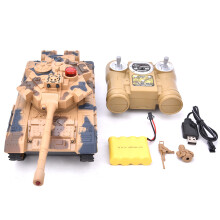 Carro armato RC con batteria ricaricabile, carro armato da battaglia simulato in scala 1/24 con suono di sparo realistico e rinculo simulato, design