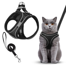Breathable Cat Harness Set, Escape Proof Reflective, Adjustable with Lead (S)
