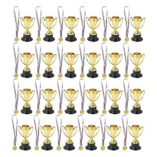 (Gold) 48-teiliges Trophäen- und Medaillen-Set: 24 goldene Plastiktrophäenbecher und 24 Medaillen für Kinder-Sportpreise