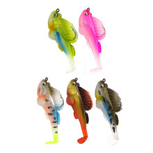 Sfida di pesca definitiva, esca in plastica morbida con contorni realistici per indurre al massimo l'abboccata, design anti-incaglio che garantisce