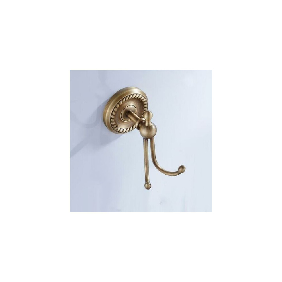 Space-Saving Antique Brass Towel Hook, High Durability Double Coat Hook For Vintage Style Bathroom And Hotel Widespread Use 9454554843964