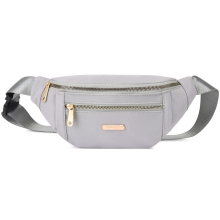 Pochete unissex, feita de material resistente, ideal para caminhadas e viagens.