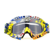 Motorbril met afneembare, condensvrije en warme bril, mondfilter, verstelbare antislipband, zeer transparante PC-lens, flexibel materiaal.