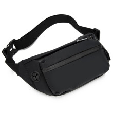 Midjeväska med justerbar rem, vattentålig och hållbar, designad för modern crossbody-användning, bäst som present