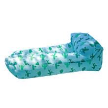 Sofá-cama inflável à prova d'água, ideal para camping, trilhas, praia e atividades ao ar livre. Portátil, dobrável e confortável.