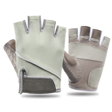 Guantes sin dedos con palma reforzada y tejido elástico de seda helada para entusiastas de los deportes al aire libre.