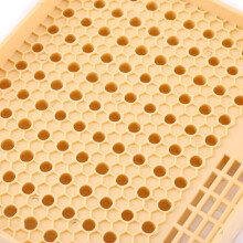 Queenrearing equipment, plastic cups with 110 cells, 12 bar blocks, caps, 10 cages, box with eggs for beekeepers