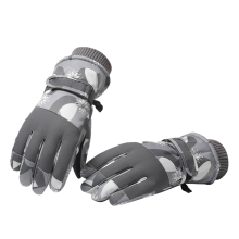 Compagnon ultime de l'aventurier : gants imperméables et coupe-vent à longs poignets, fermeture ajustable pour un maintien optimal, parfaits pour