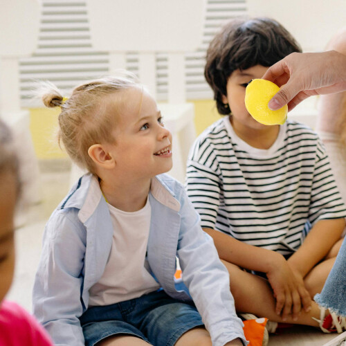 Durable Yellow Fruit Plaything Kids Musical Shaker Instrument 2