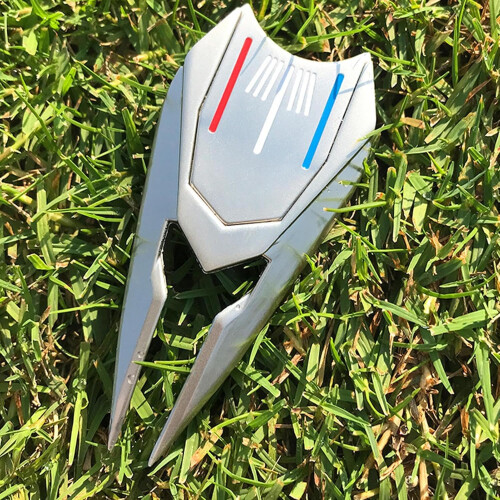 Golf Ball Marker  MultiTool  Golf Line Marker, Lightweight Divot  Tool  Handy Golf Putting Guide 2
