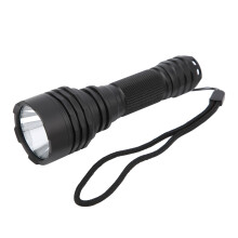 Lanterna recarregável com alto fluxo luminoso, lanterna tática portátil, carregamento USB, brilho ajustável, longo alcance, construção durável