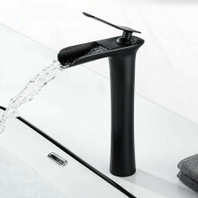 Waterval wastafelkraan, matzwart, massief messing, druppelvrij, eenvoudige installatie, roestvrije afwerking voor een stijlvolle badkamer (235 mm)