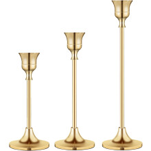 Eenvoudig, praktisch ontwerp met kwastjes, decoratieve sculptuur, vaas, moderne minimalistische kunst, beeld, waterdicht geruit tafelkleed, retro