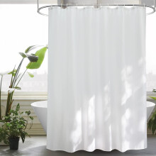 Doublure de rideau de douche en tissu imperméable, matériau épais et résistant offrant une durabilité accrue dans les environnements humides,